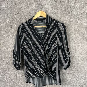 Fortune + Ivy Shirt Womens XS Black Striped V-Neck 3/4 Sleeves Stitch Fix Top